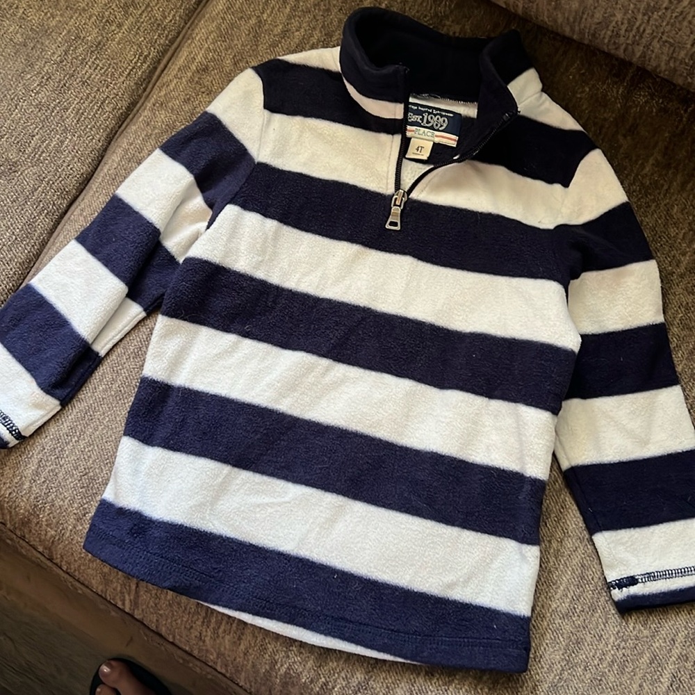 Fleece pullover